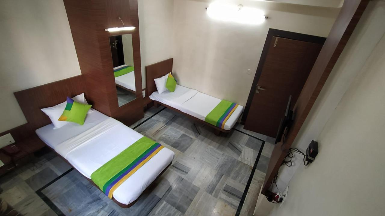City Palace Hotel होटल सिटी पैलेस Nashik Exterior foto
