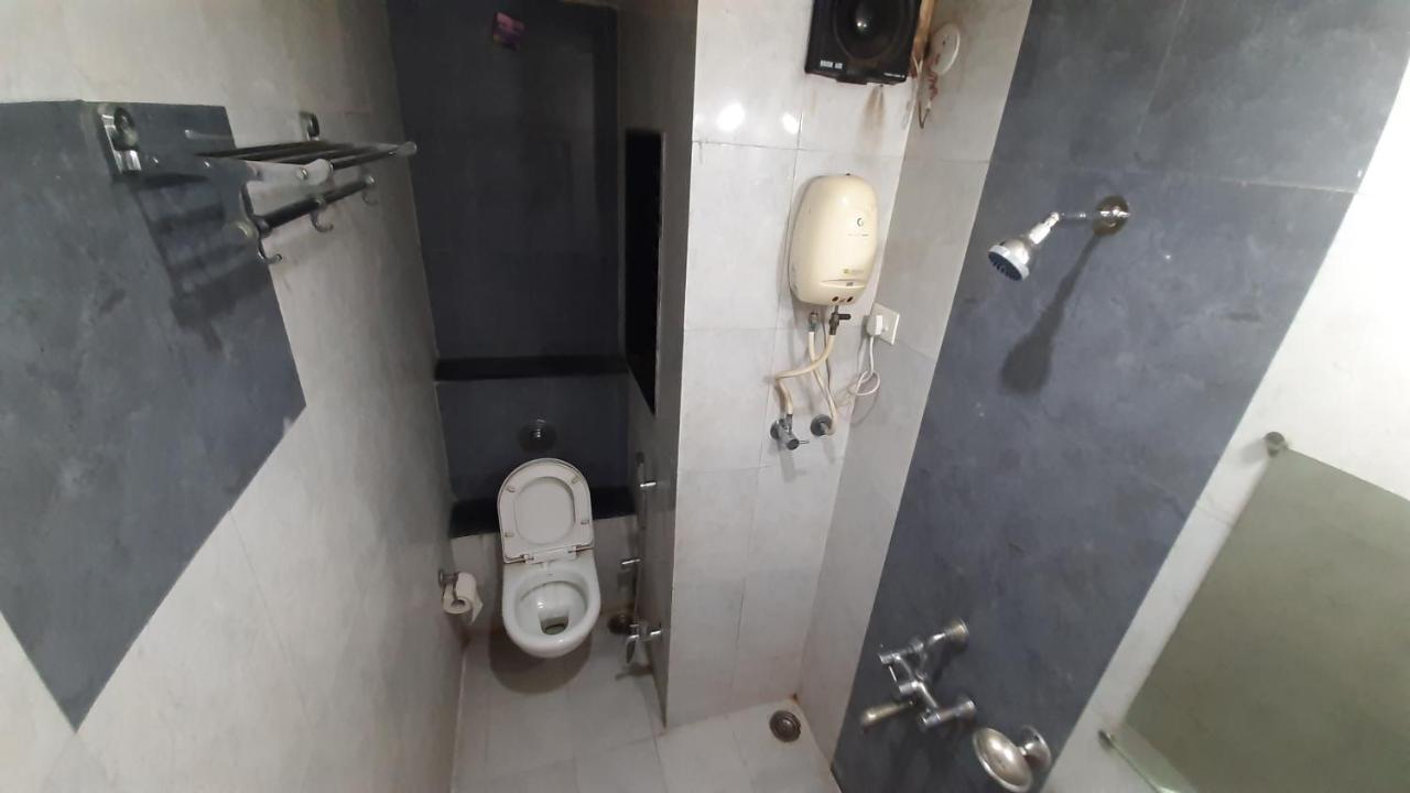 City Palace Hotel होटल सिटी पैलेस Nashik Exterior foto